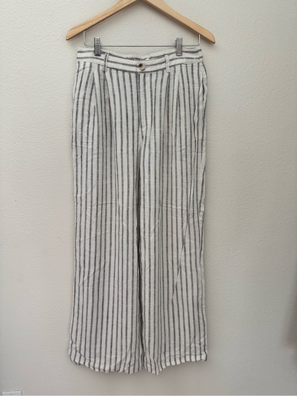 Striped Linen-Blend Wide Leg Pants - White & Gray size M